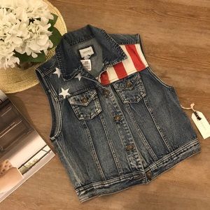 Denim Vest 🇱🇷🇱🇷🇱🇷